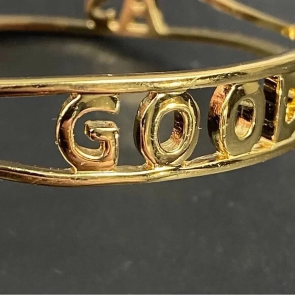 Kate Spade Bracelet As Good As Gold Bangle Size 8 Goldtone - Picture 11 of 15